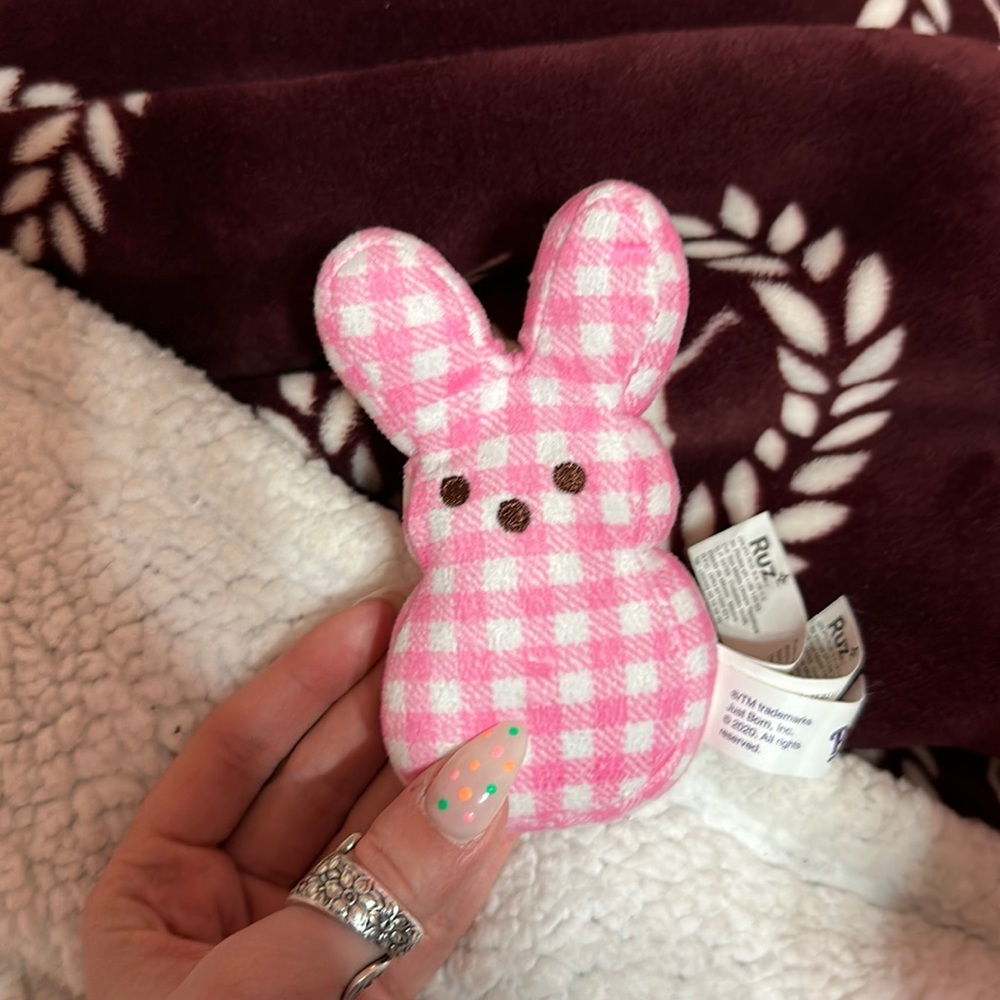 Mini collectable peep